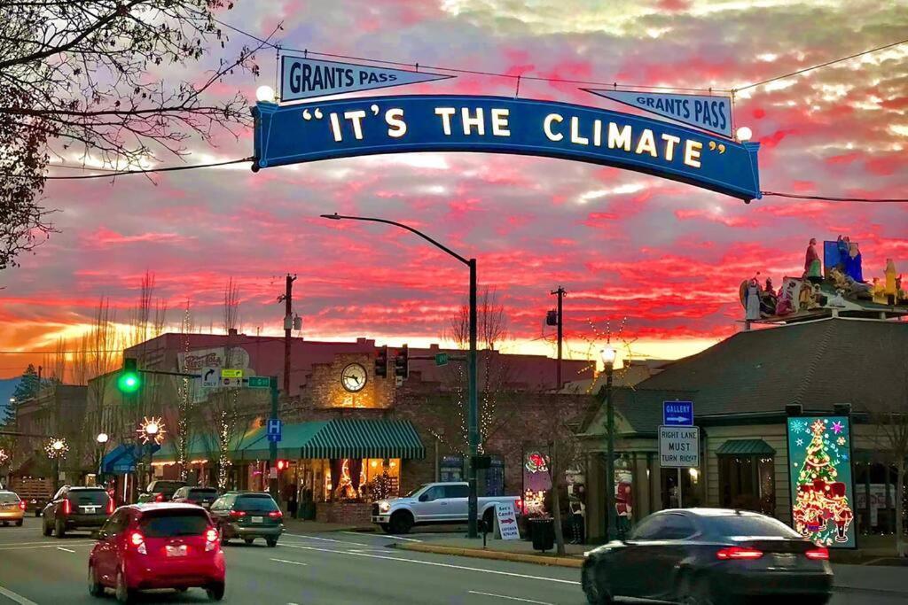 Bear Mountain - Suite 6 Grants Pass Esterno foto